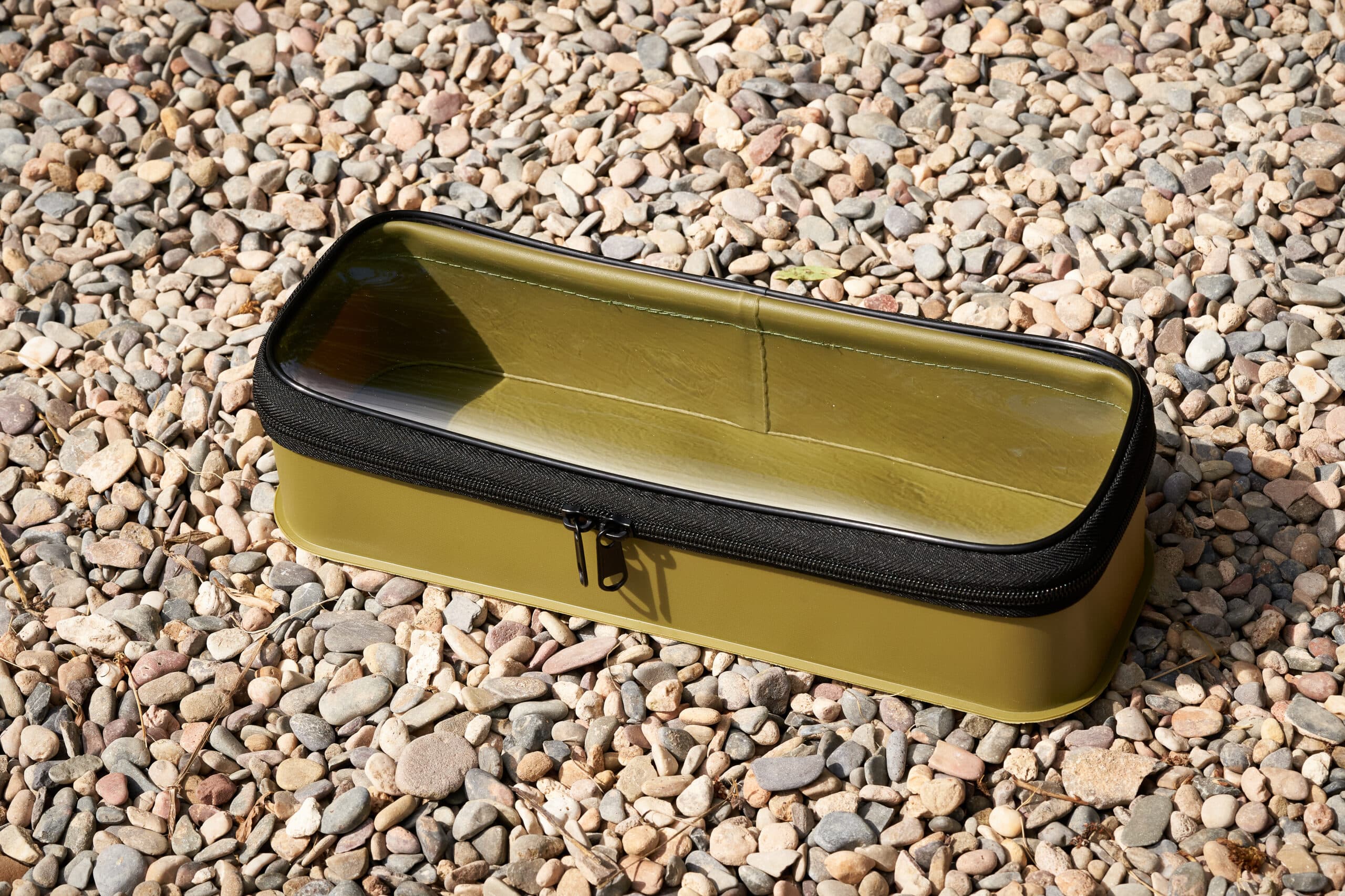 Caja Estanca EVA Medium Siluro y Carpfishing
