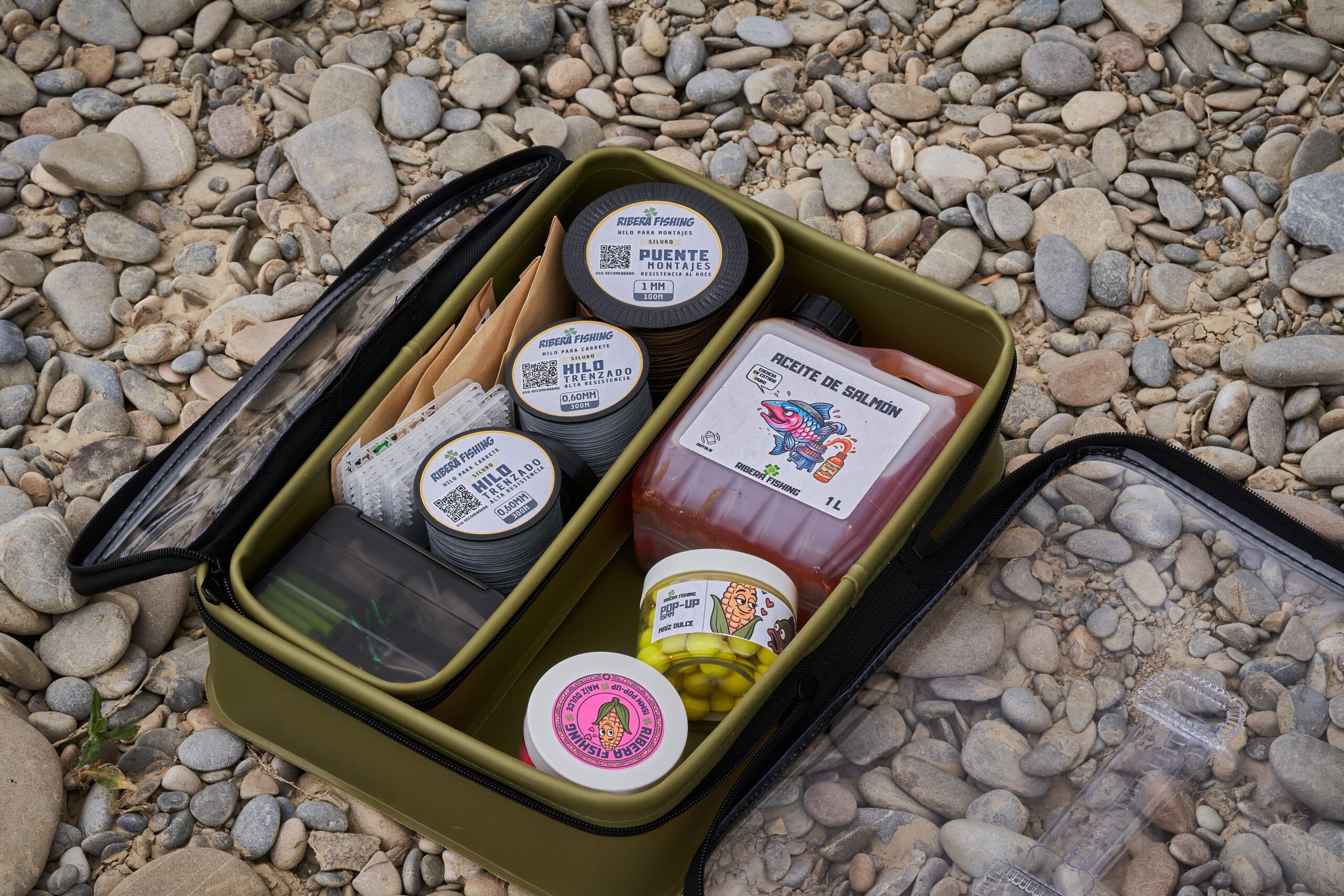 Caja Estanca EVA Medium Siluro y Carpfishing