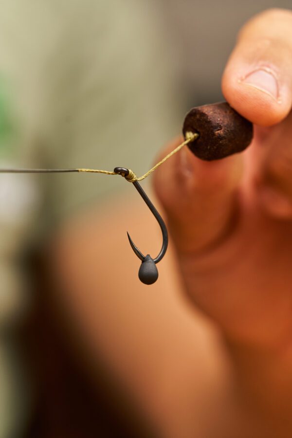 Paso 7 - Anti-enredo colocado montaje básico carpfishing